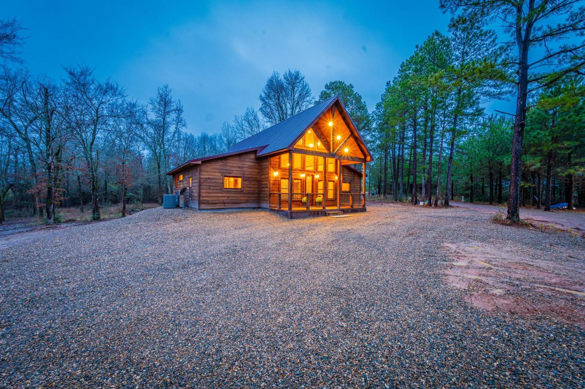 The Luxurious Blue Sky Lodge Is Epic! Broken Bow Exterior photo