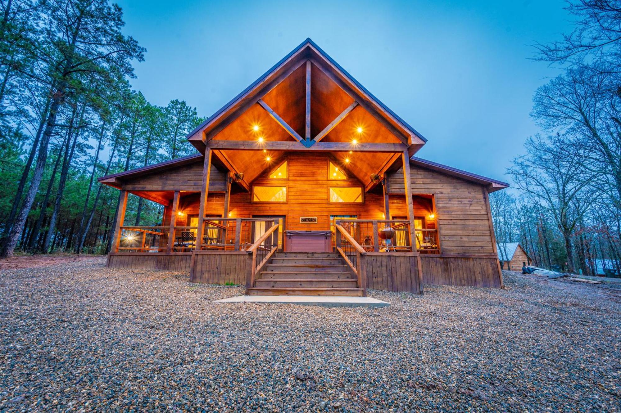 The Luxurious Blue Sky Lodge Is Epic! Broken Bow Exterior photo